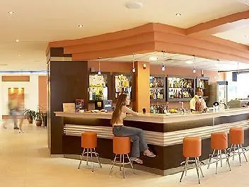 瑟琳娜酒店