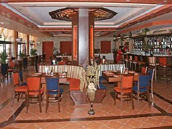 瑟琳娜酒店 酒店